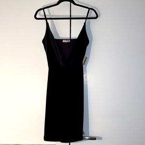 Bear Dance (NWT) deep V black velvet dress for women. Size L.